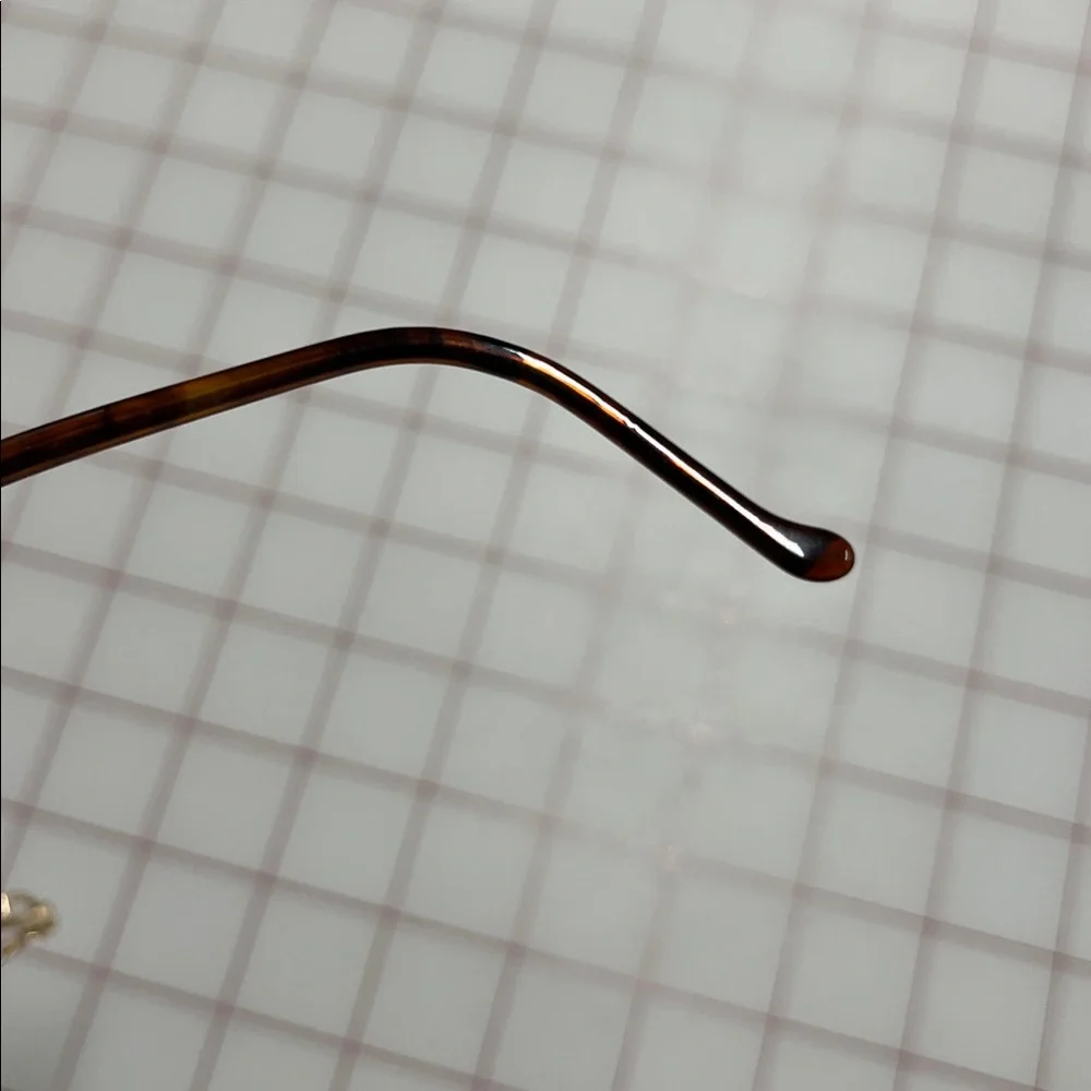 CHRISTIAN DIOR Vintage NWOT Classic Gold/Tortoise 52-18-135 Chain Eyeglass Frame